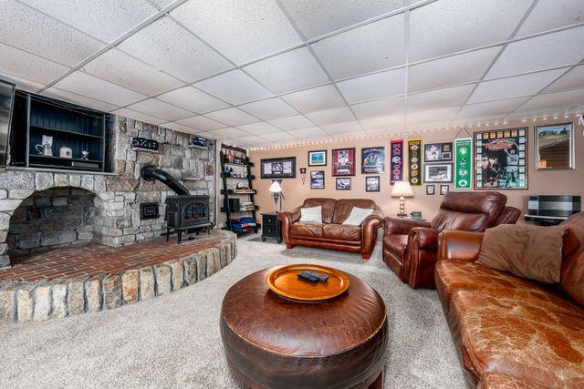 40 Cocheset Path, West Yarmouth, MA 02673