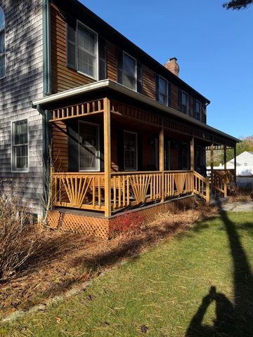 40 Cocheset Path, West Yarmouth, MA 02673