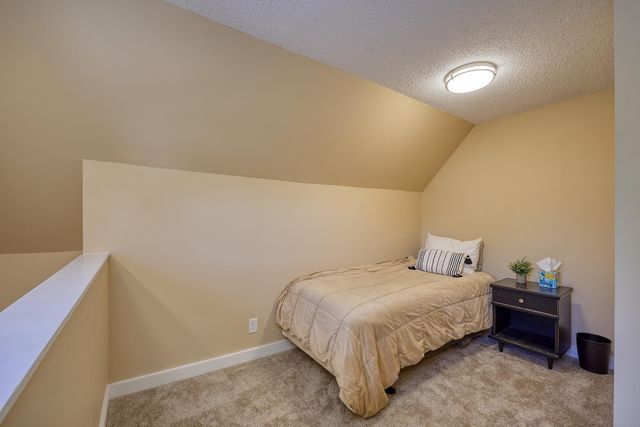 7525 Brunswick Avenue N, Brooklyn Park, MN 55443