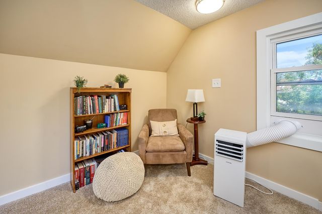 7525 Brunswick Avenue N, Brooklyn Park, MN 55443