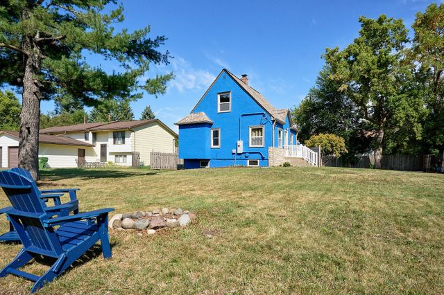 7525 Brunswick Avenue N, Brooklyn Park, MN 55443