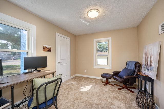 7525 Brunswick Avenue N, Brooklyn Park, MN 55443