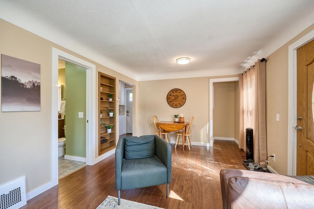 7525 Brunswick Avenue N, Brooklyn Park, MN 55443 — photo 5