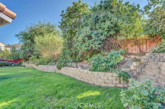 15155 Trail View Court, Sylmar (los Angeles), CA 91342