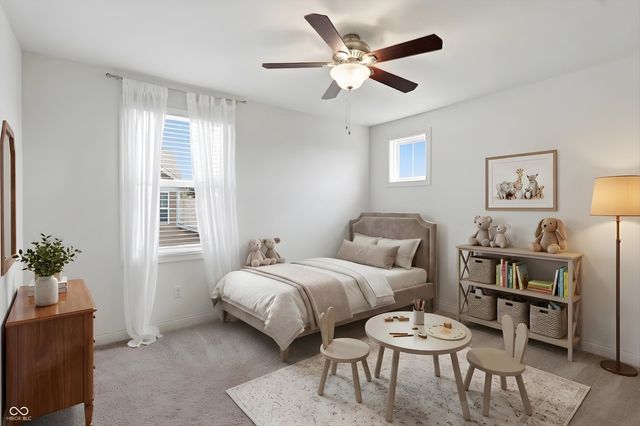 8752 Windpointe Pass, Zionsville, IN 46077