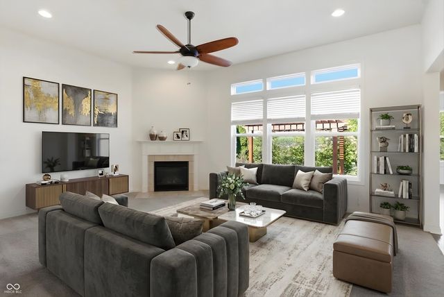 8752 Windpointe Pass, Zionsville, IN 46077