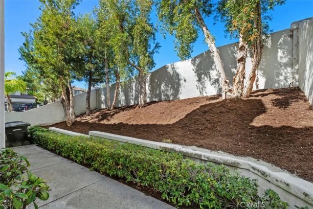 24 Via Gatillo, Rancho Santa Margarita, CA 92688