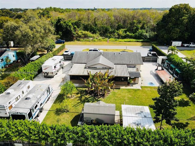 32240 SW 199th Ave, Homestead, FL 33030