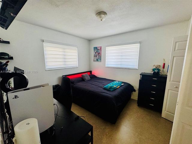 32240 SW 199th Ave, Homestead, FL 33030