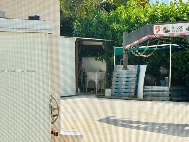 32240 SW 199th Ave, Homestead, FL 33030