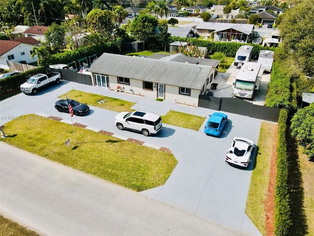 32240 SW 199th Ave, Homestead, FL 33030
