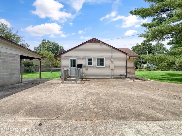9211 Pensive Ln, Louisville, KY 40272