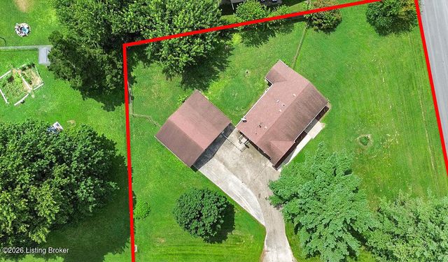9211 Pensive Ln, Louisville, KY 40272