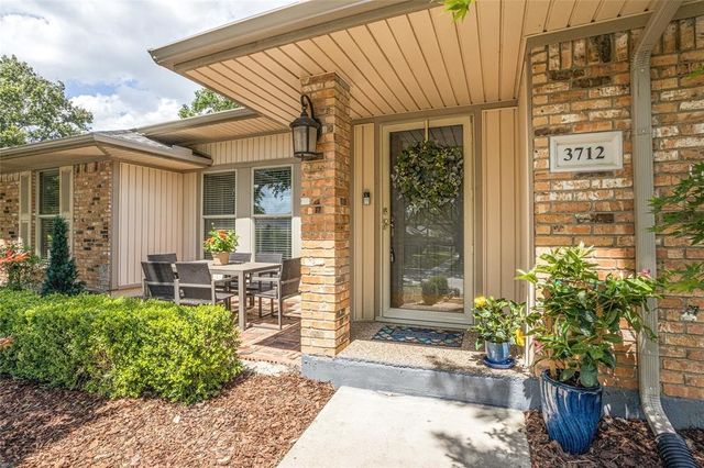 3712 Cemetery Hill Road, Carrollton, TX 75007