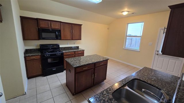 26806 Upperwing Court, Hockley, TX 77447