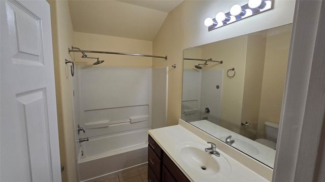 26806 Upperwing Court, Hockley, TX 77447