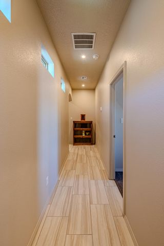 5900 Lilac Place NE, Rio Rancho, NM 87144