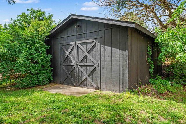 23483 Greenwood Boulevard, Elkhart, IN 46516