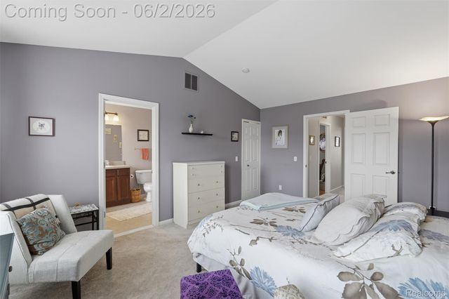 3133 Johanna Ware W, Wixom, MI 48393