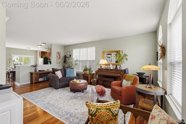 3133 Johanna Ware W, Wixom, MI 48393