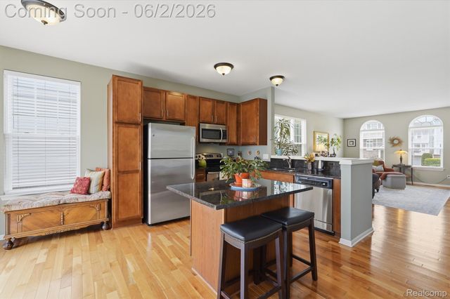 3133 Johanna Ware W, Wixom, MI 48393