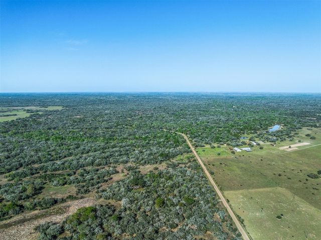1746 County Road 103, Columbus, TX 78934