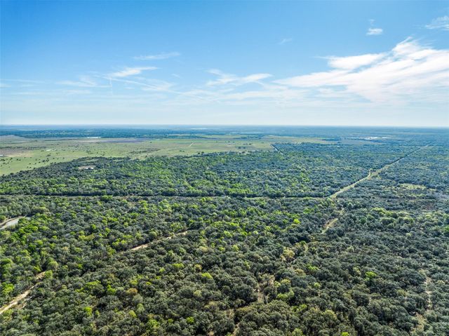 1746 County Road 103, Columbus, TX 78934