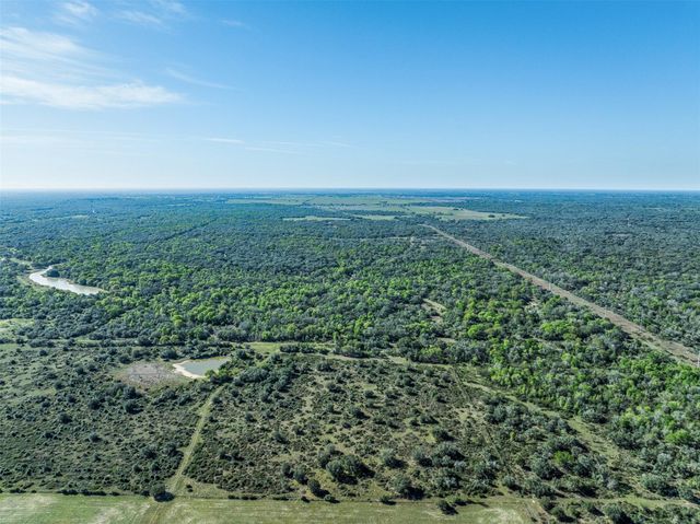 1746 County Road 103, Columbus, TX 78934