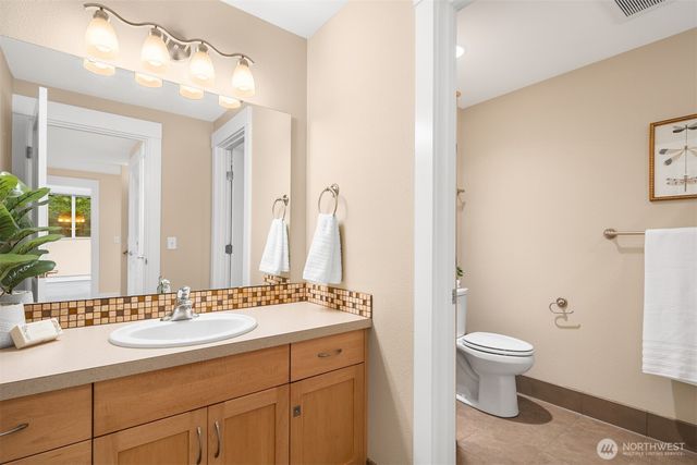 1963 S Mahonia Place, Bellingham, WA 98229