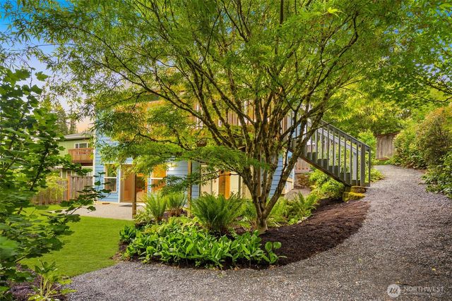 1963 S Mahonia Place, Bellingham, WA 98229