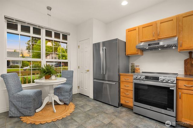 1963 S Mahonia Place, Bellingham, WA 98229