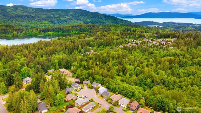 1963 S Mahonia Place, Bellingham, WA 98229