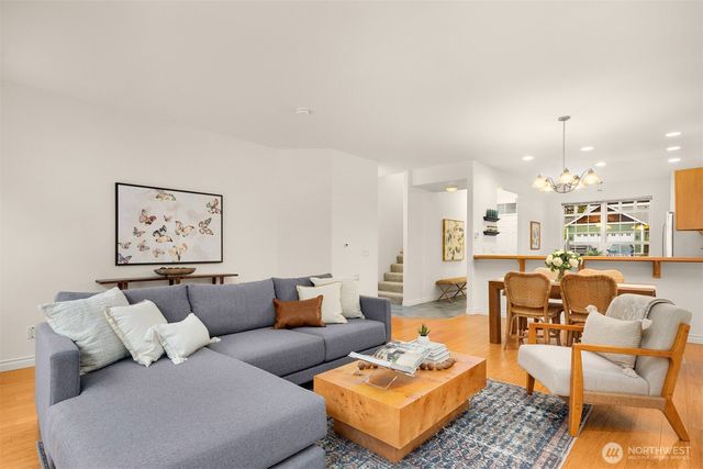 1963 S Mahonia Place, Bellingham, WA 98229