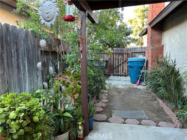 10232 Tanforan, Riverside, CA 92503