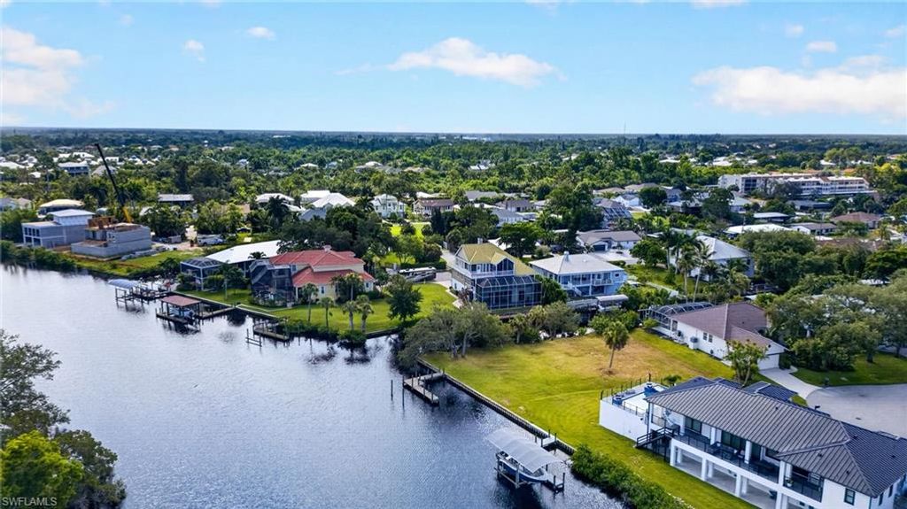 27218 High Seas LN, BONITA SPRINGS, FL 34135 — photo 2