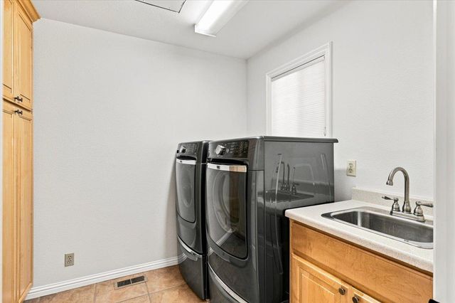 12963 Thistle Loop, Penn Valley, CA 95946