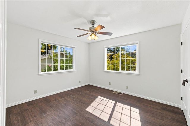 12963 Thistle Loop, Penn Valley, CA 95946