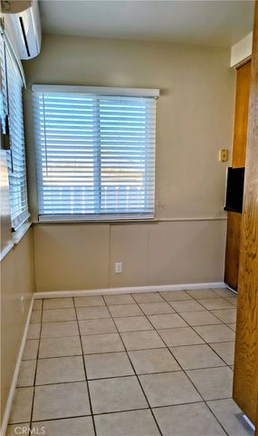 633 Maple Way, Upland, CA 91786