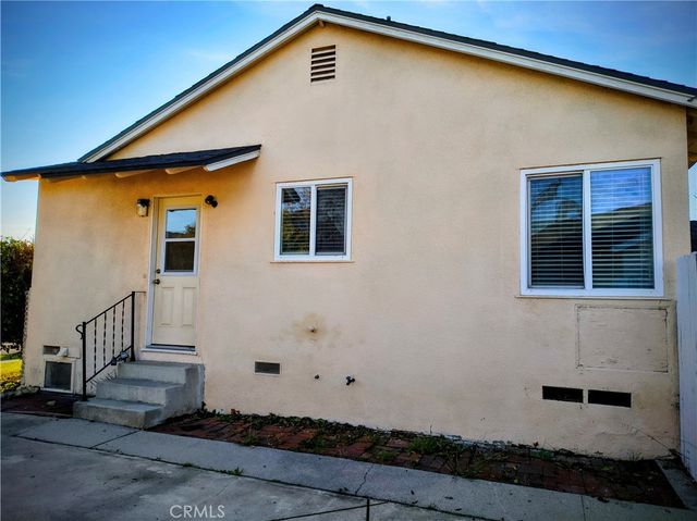 633 Maple Way, Upland, CA 91786