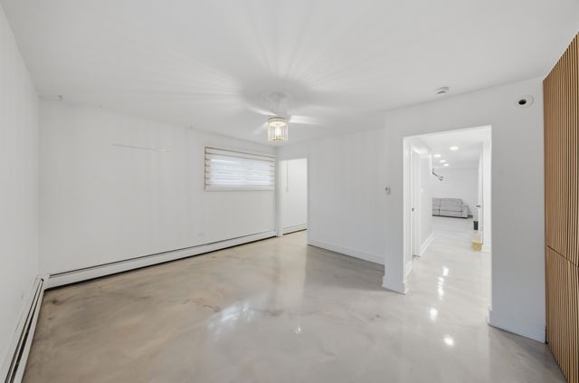 8401 W 85th Street, Hickory Hills, IL 60457