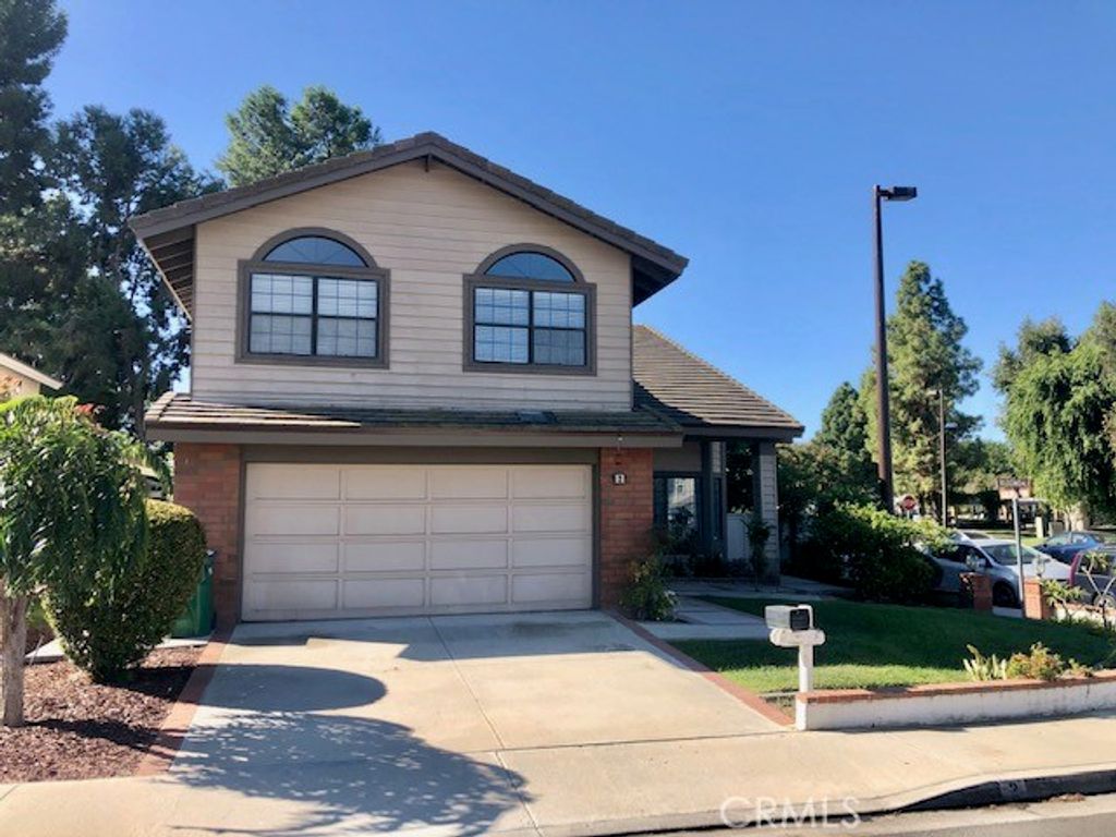 2 Bloomdale, Irvine, CA 92614