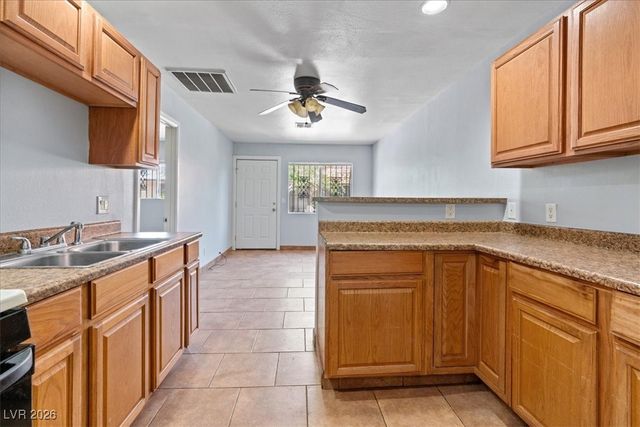 4000 Visby Lane, Las Vegas, NV 89119