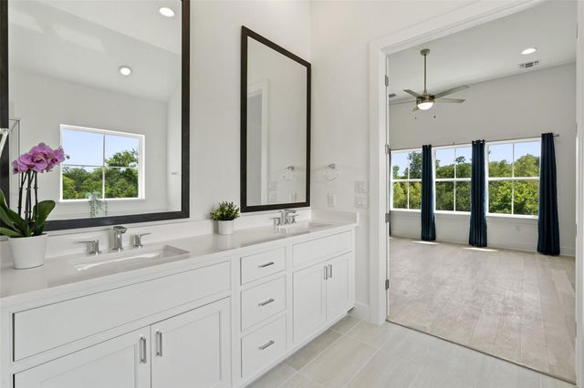 4505 Grassland DR, Austin, TX 78723