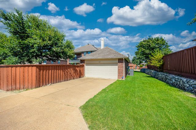 4305 Enfield Drive, Garland, TX 75043