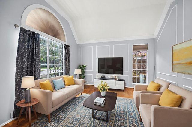 1306 Blackthorne Drive, Houston, TX 77094