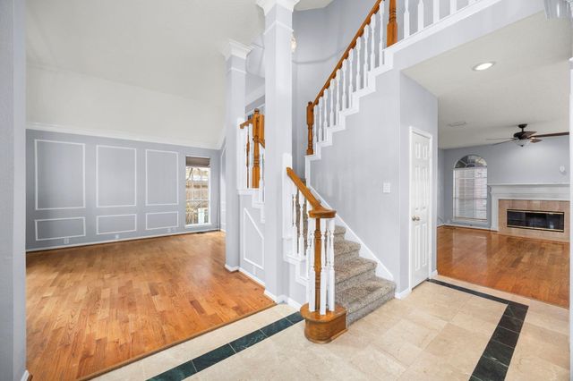 1306 Blackthorne Drive, Houston, TX 77094