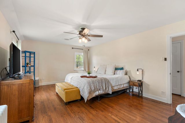 332 E 650 S, La Porte, IN 46350