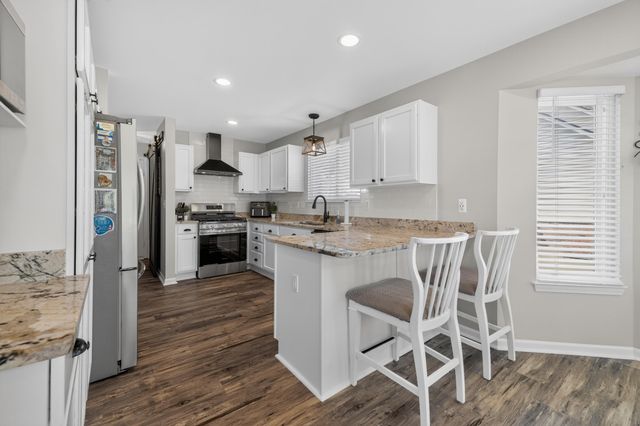 23509 W Creek Drive 36, New Boston, MI 48164