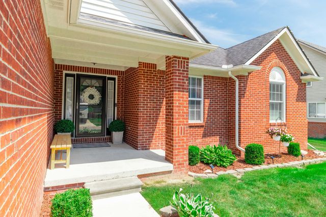 23509 W Creek Drive 36, New Boston, MI 48164