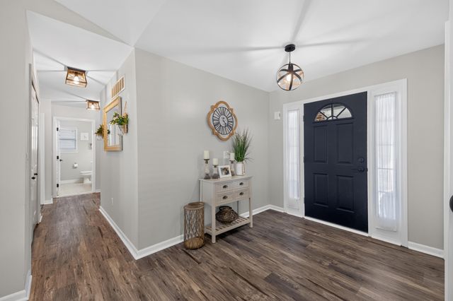 23509 W Creek Drive 36, New Boston, MI 48164